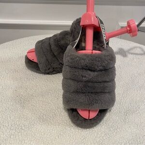 UGG Women's Fluff‎ Yeah Slide Slippers Charcoal Gray Size 7